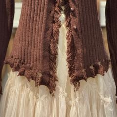 Áo Len Nâu Tay Dài - Amira