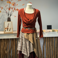 Set Caro Đỏ 2 Món (Áo Cam Cổ Đổ - Thắt Lưng Chuông Da Lộn)