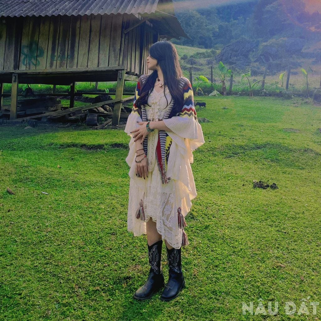 Choàng Cục Bông Cánh Tiên - Elysia