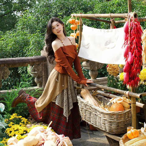 Set Caro Đỏ 3 Món (Chân Váy Caro - Áo Cam Cổ Đổ - Thắt Lưng Chuông Da Lộn)