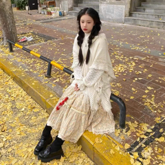 Áo Choàng Len Trắng Kem - Blancas