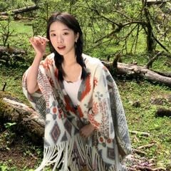 Khăn Choàng Kem Bông Tuyết