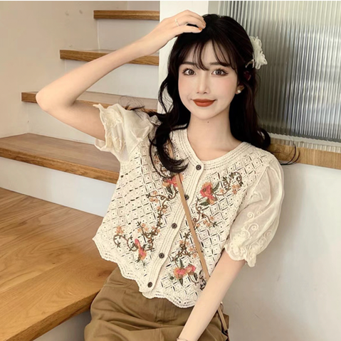 Áo Len Thêu Tay Cụt