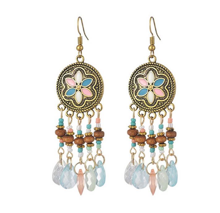 Hoa Tai đá giọt nước