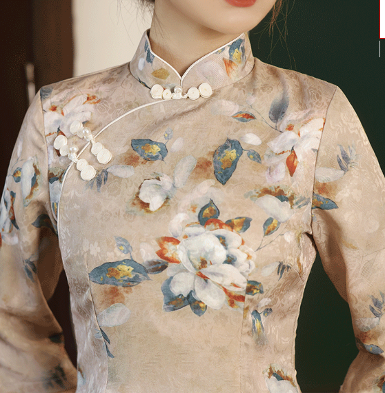 SXL Nâu Mơ váy kem