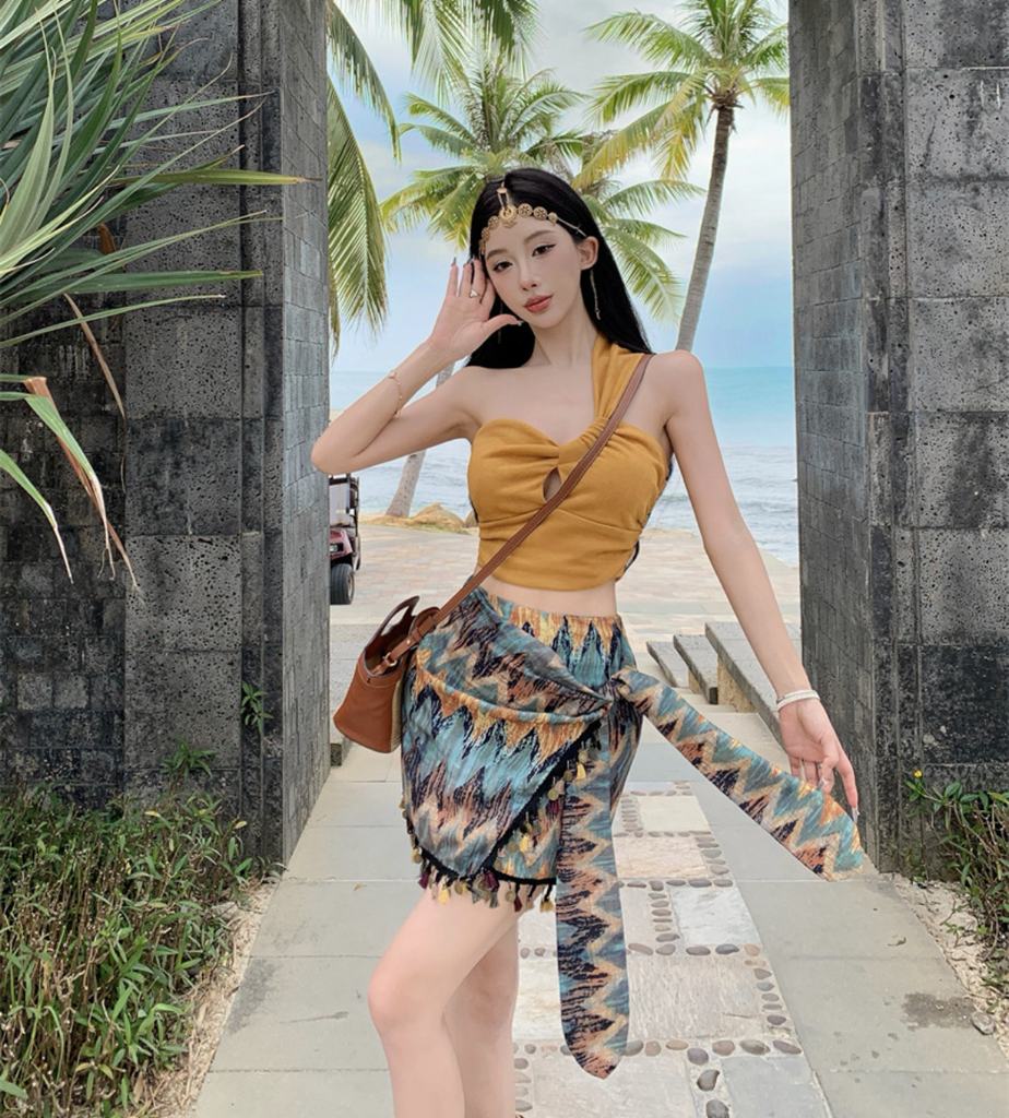 Áo Croptop Vàng - Desert Warrior