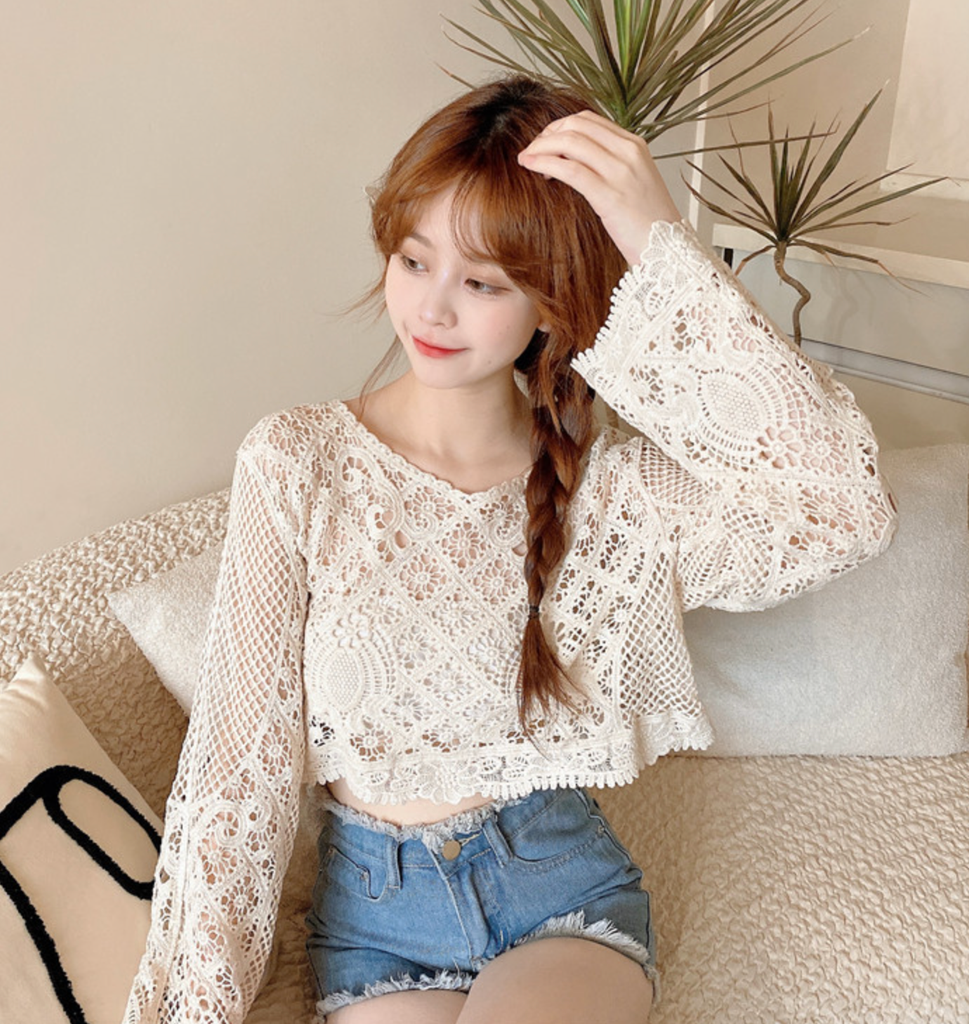 Áo Croptop Tay Dài - Lace Blouse