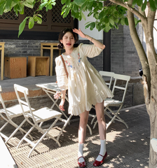 Vintage đầm kem thêu tay dài  – Elira