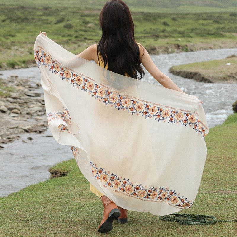 Khăn Thêu khổ nhỏ