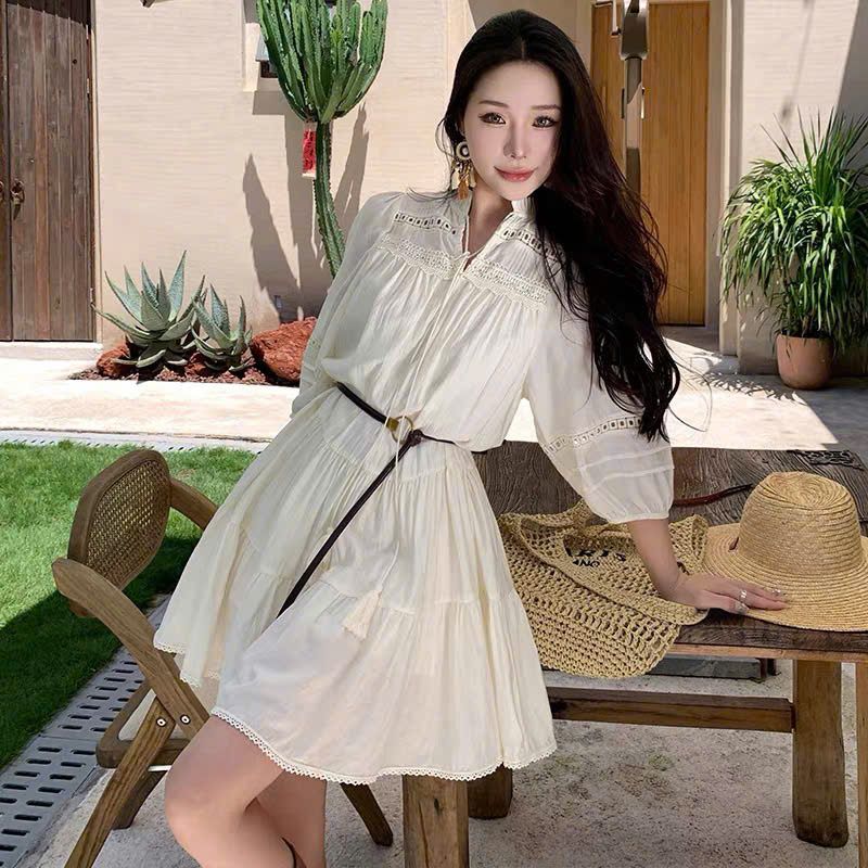 Đầm Vintage kem Layla