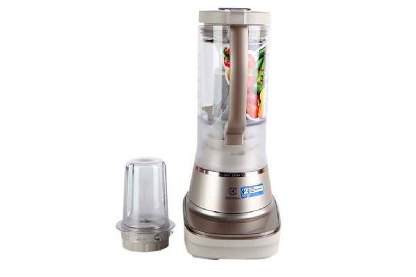 Máy xay sinh tố Electrolux E7TB1-84SM