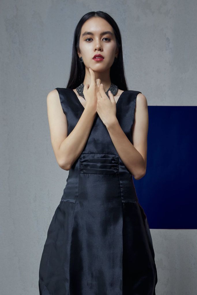  Đầm voan kiếng đen 