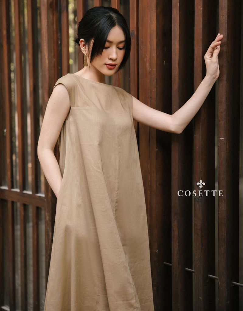  Đầm form rộng rã đô trước sau nâu 