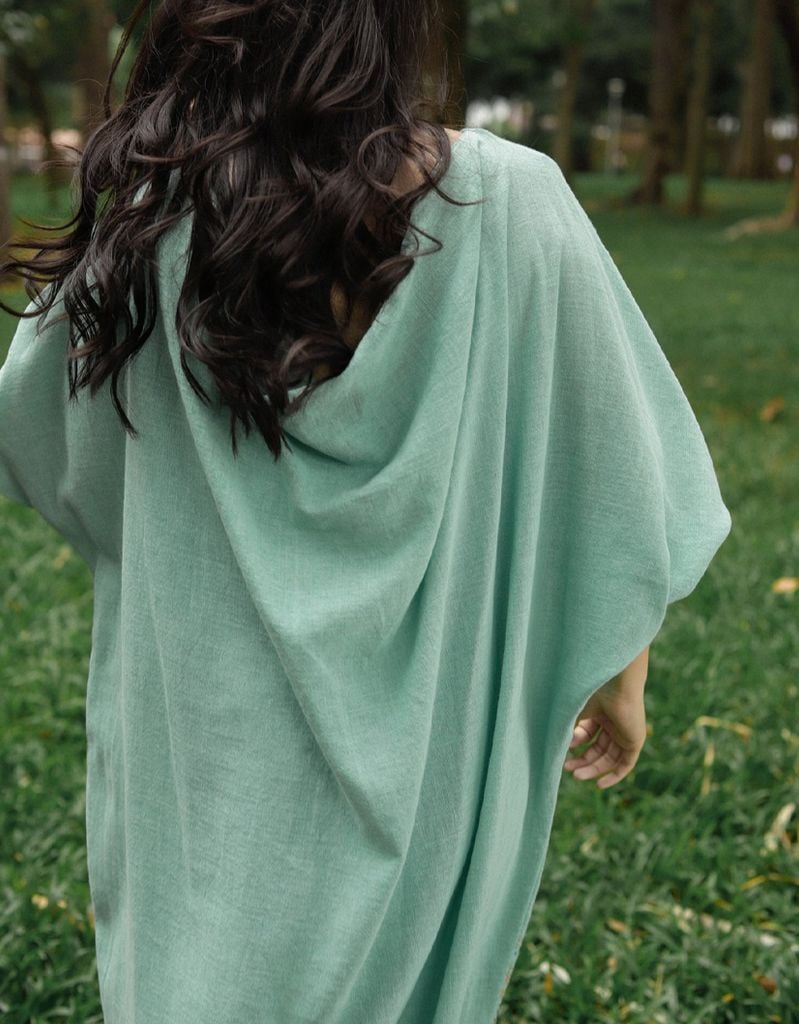  Đầm cổ đỗ sau tay ngắn tay dài xanh ngọc 