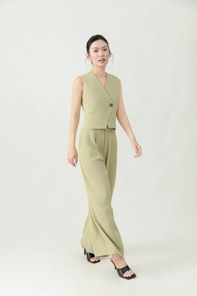  Quần CWS Asym Sagegreen 