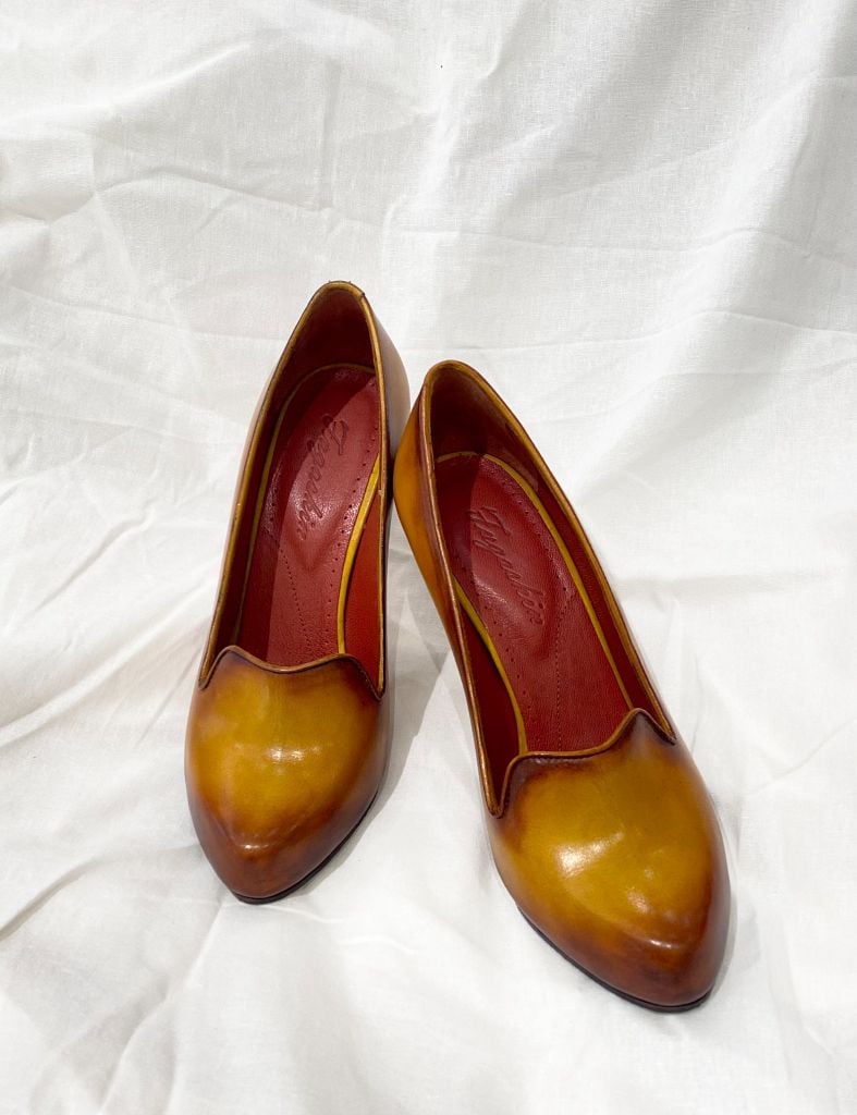  Giày FGL 1303 vàng 