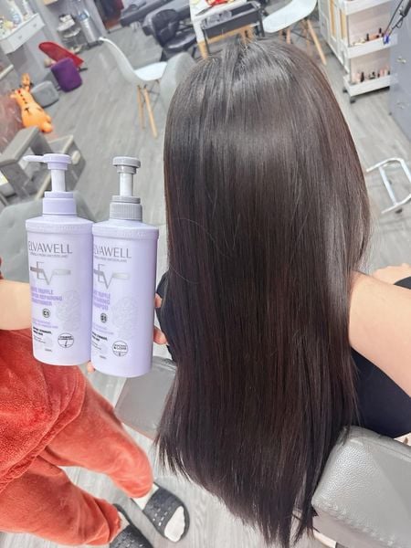  Dầu xả phục hồi hư tổn siêu suôn mượt Elvawell 1000ml 