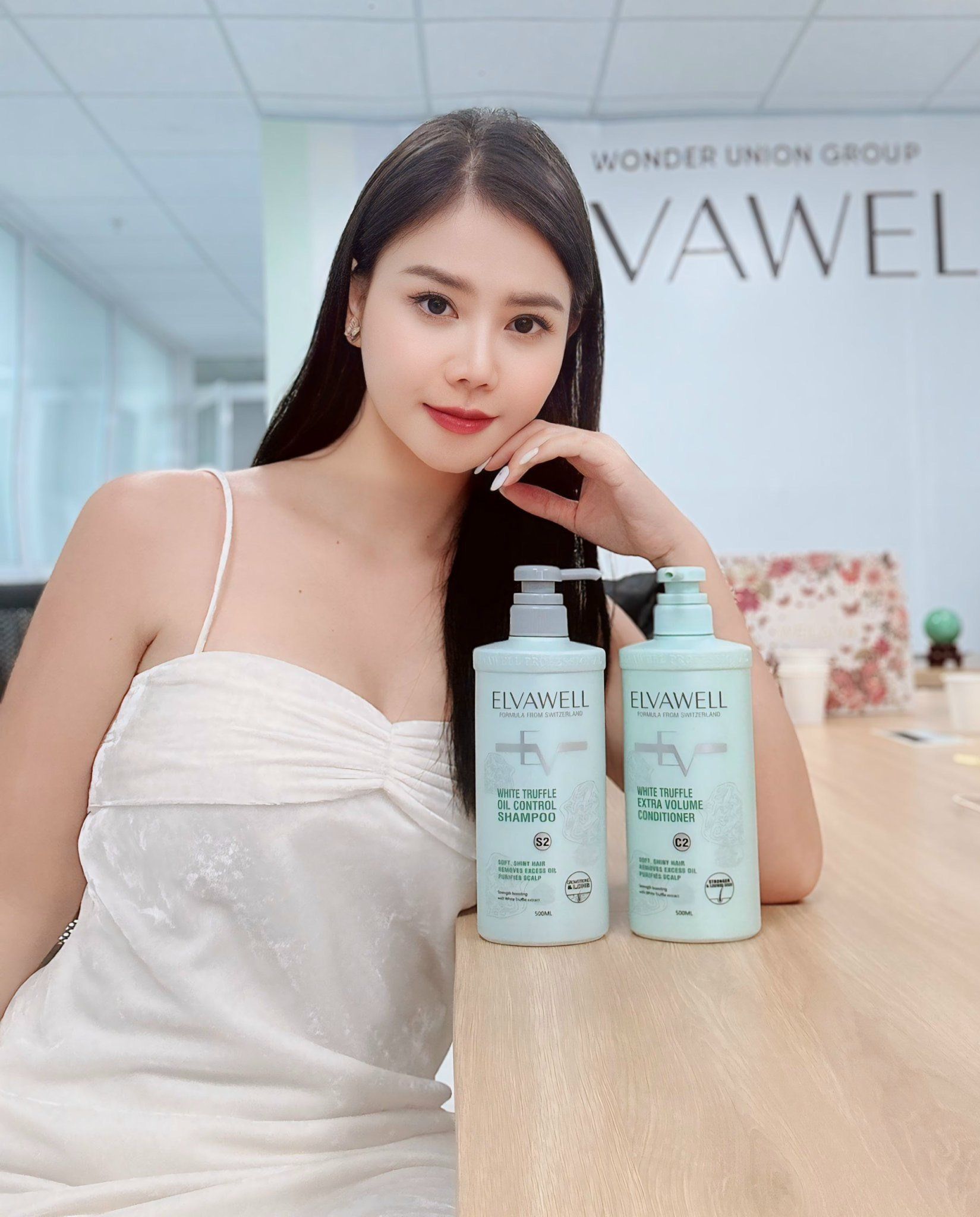  Dầu xả giảm rụng tóc sạch dầu bết Elvawell 1000ml 