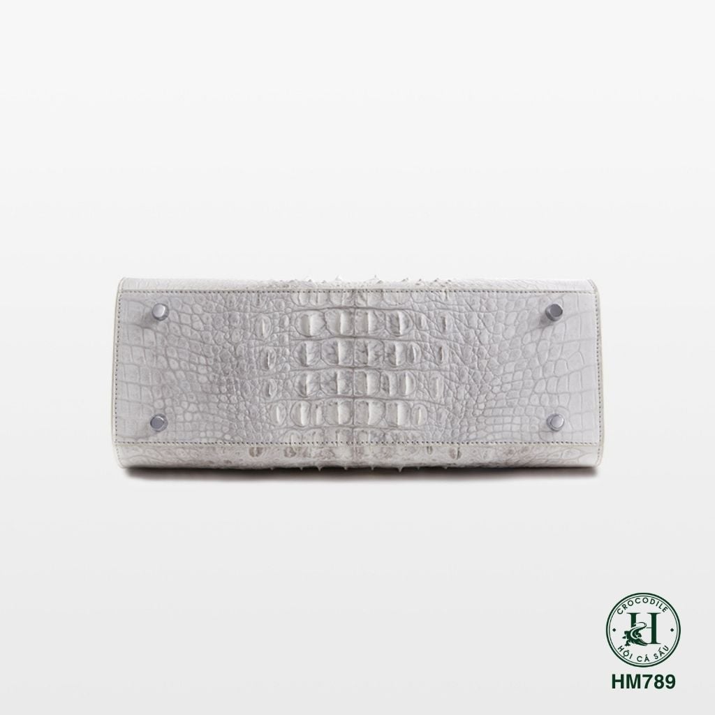 Túi xách nữ da cá sấu HM789 là biểu tượng của sự sang trọng, đẳng cấp và quyền lực