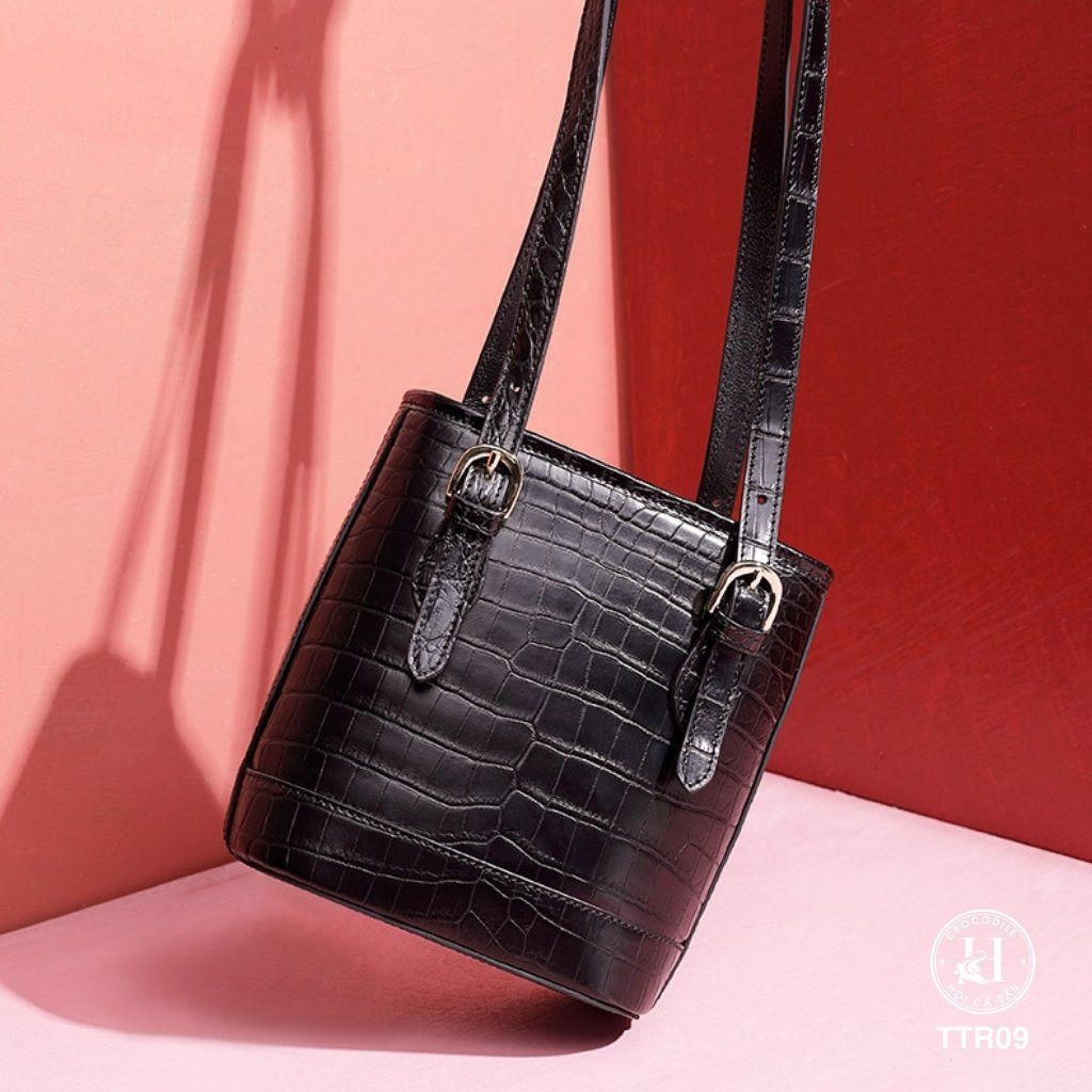 Túi xách nữ da cá sấu TTR09 là biểu tượng của sự sang trọng, đẳng cấp và quyền lực