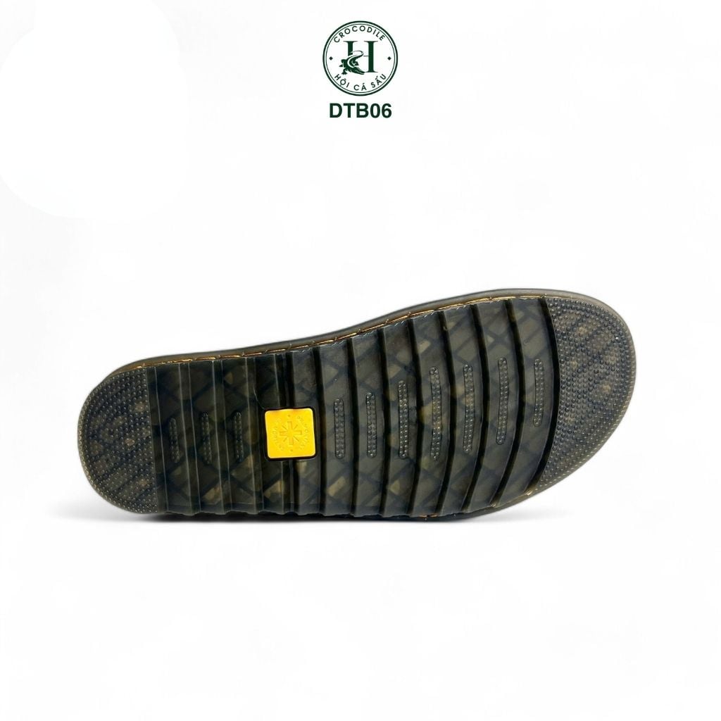 DTB06 – Dép Quai Ngang Da Cá Sấu Đế Cao Thủ Công, Tuyên Ngôn Thanh Lịch Của Quý Ông Hiện Đại