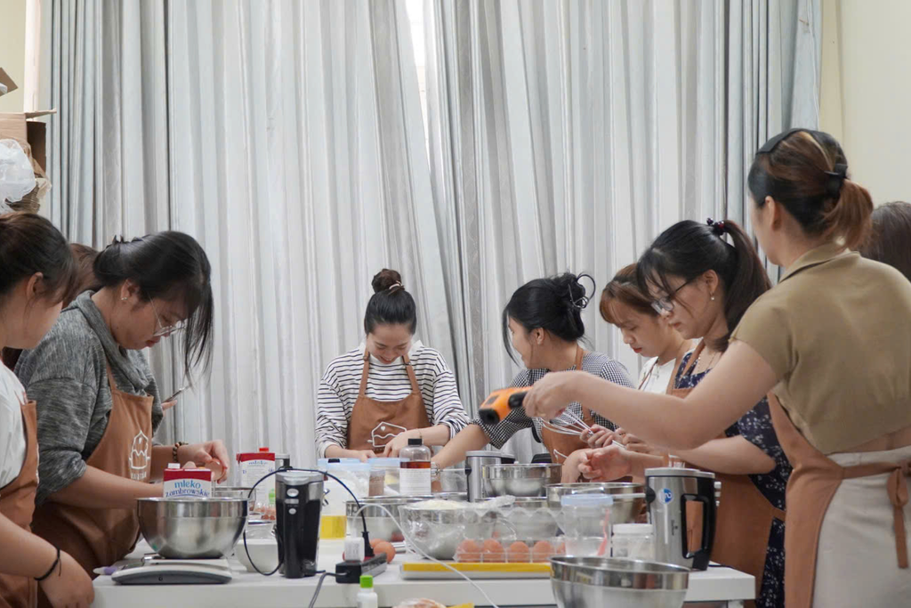 LỚP BÁNH LẠNH I