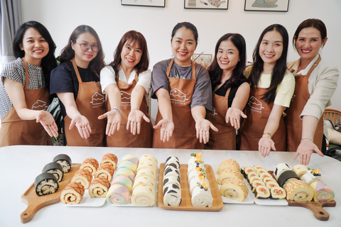 LỚP BÁNH BÔNG LAN CUỘN NÂNG CAO