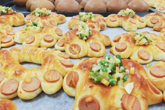 LỚP BÁNH MÌ NGỌT