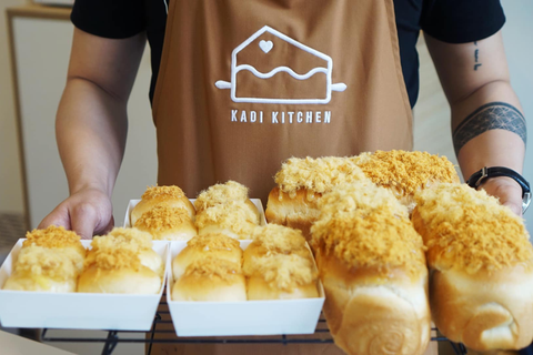 LỚP BÁNH PHÔ MAI TAN CHẢY