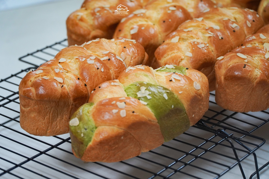 LỚP BÁNH MÌ HOA CÚC