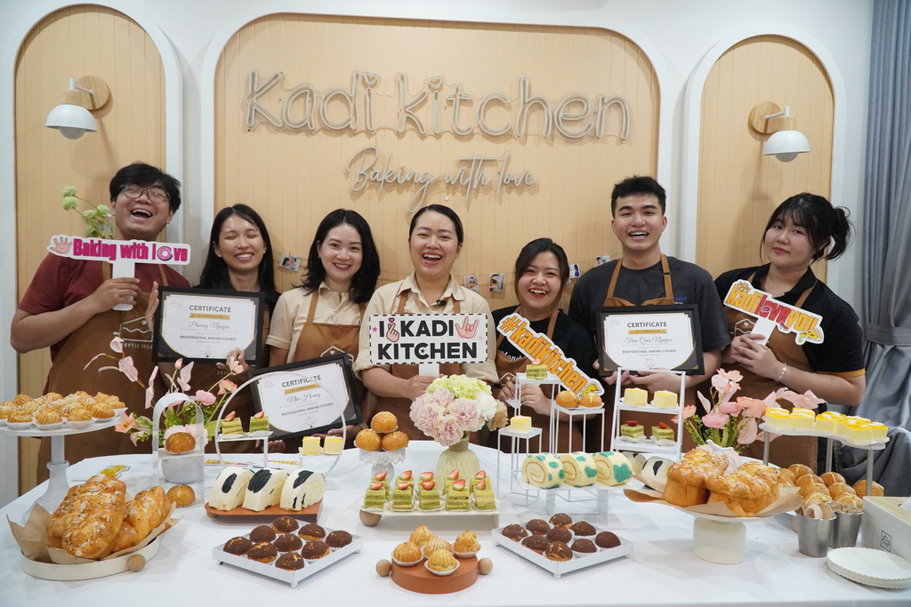 LỚP BÁNH PHÔ MAI NƯỚNG KIM SA