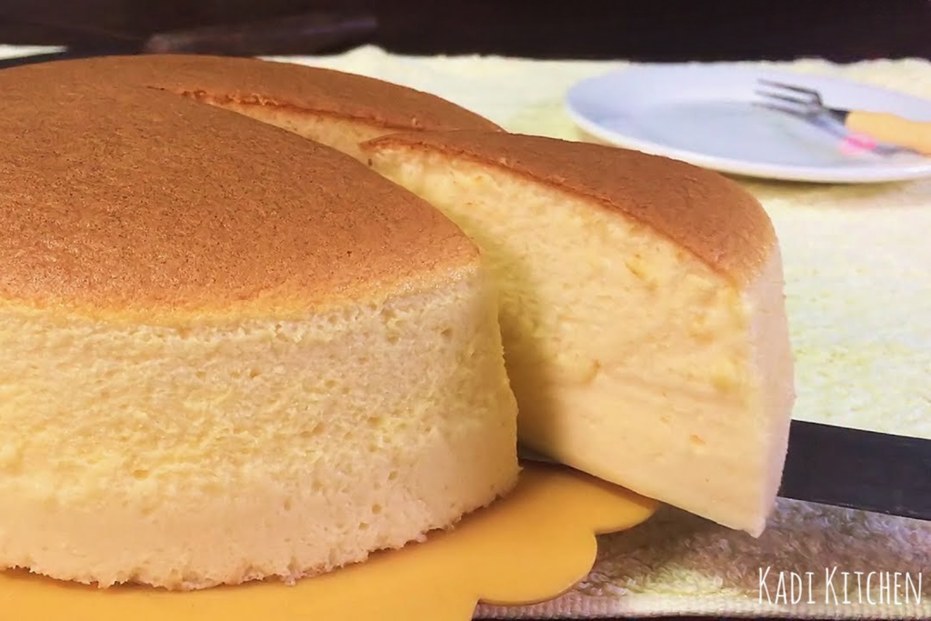 LỚP BÁNH PHÔ MAI NHẬT