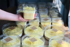 LỚP BÁNH PHÔ MAI TƯƠI