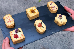 LỚP BÁNH DỨA