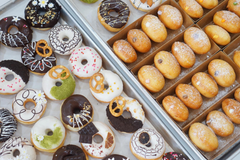 LỚP BÁNH DONUT