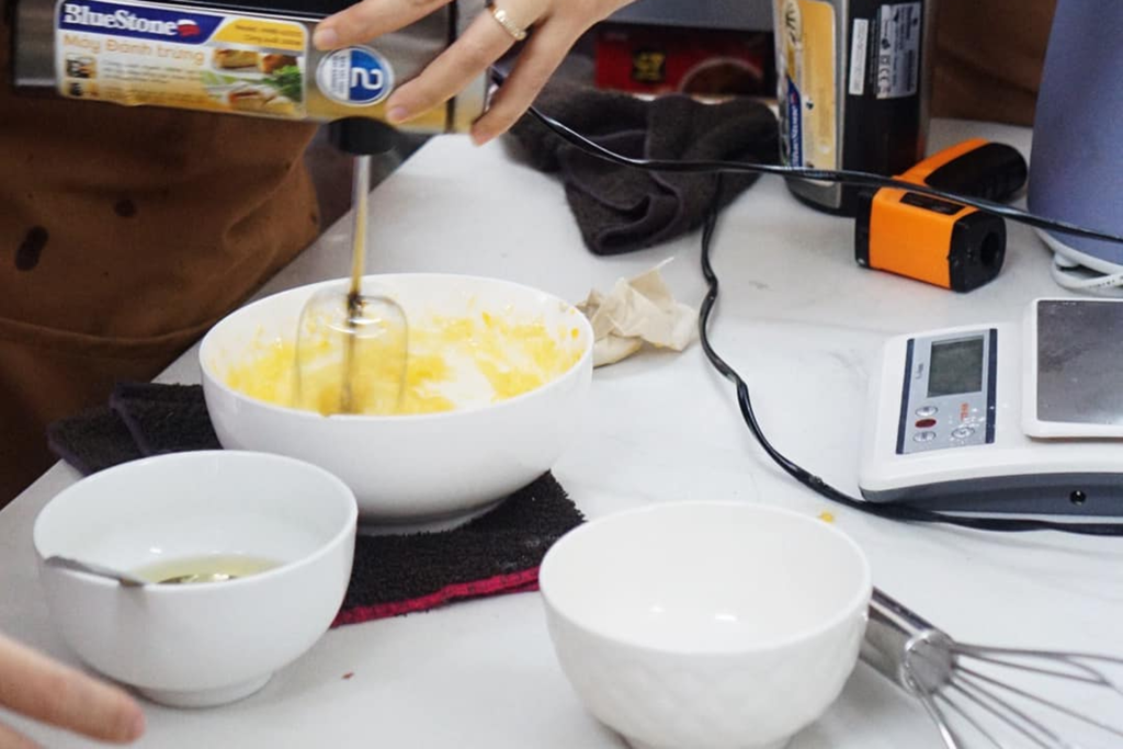 LỚP BÁNH SANDWICH MIX VỊ