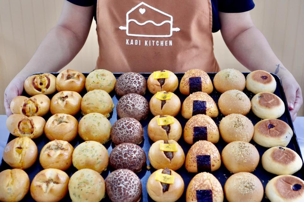 LỚP BÁNH MÌ BUNS