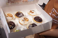 LỚP BÁNH DONUT