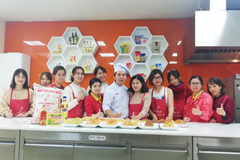 LỚP BÁNH MÌ BUNS