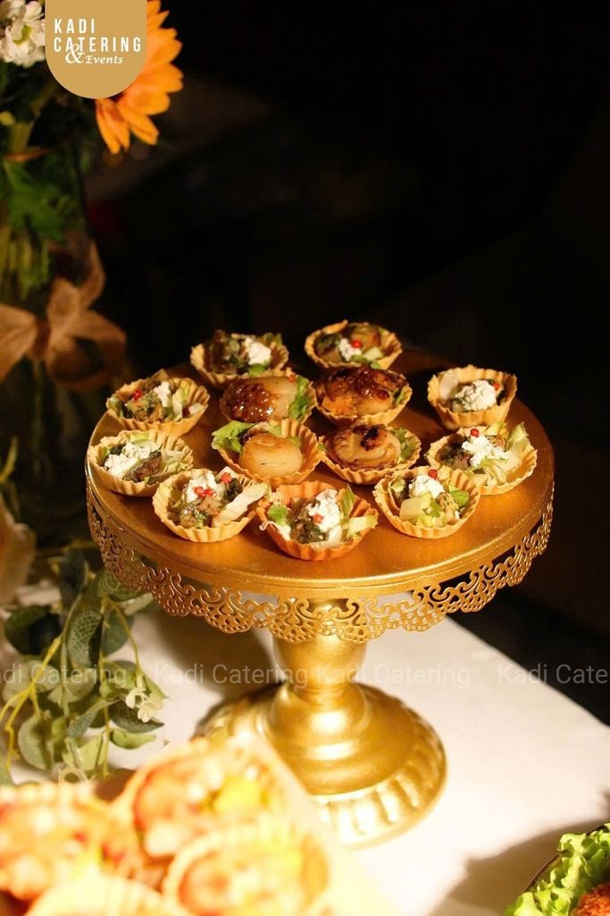 Tiệc Canape