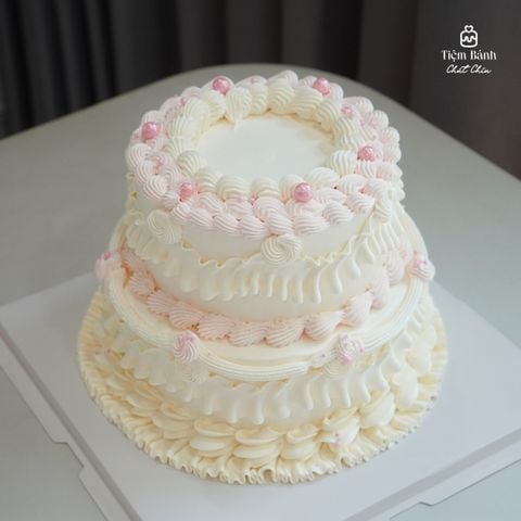 Bánh 2 tầng hồng phấn
