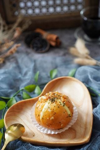 Bánh Mì Phô Mai Bơ Tỏi