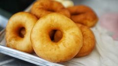 Bánh donut