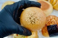Bánh mì buns