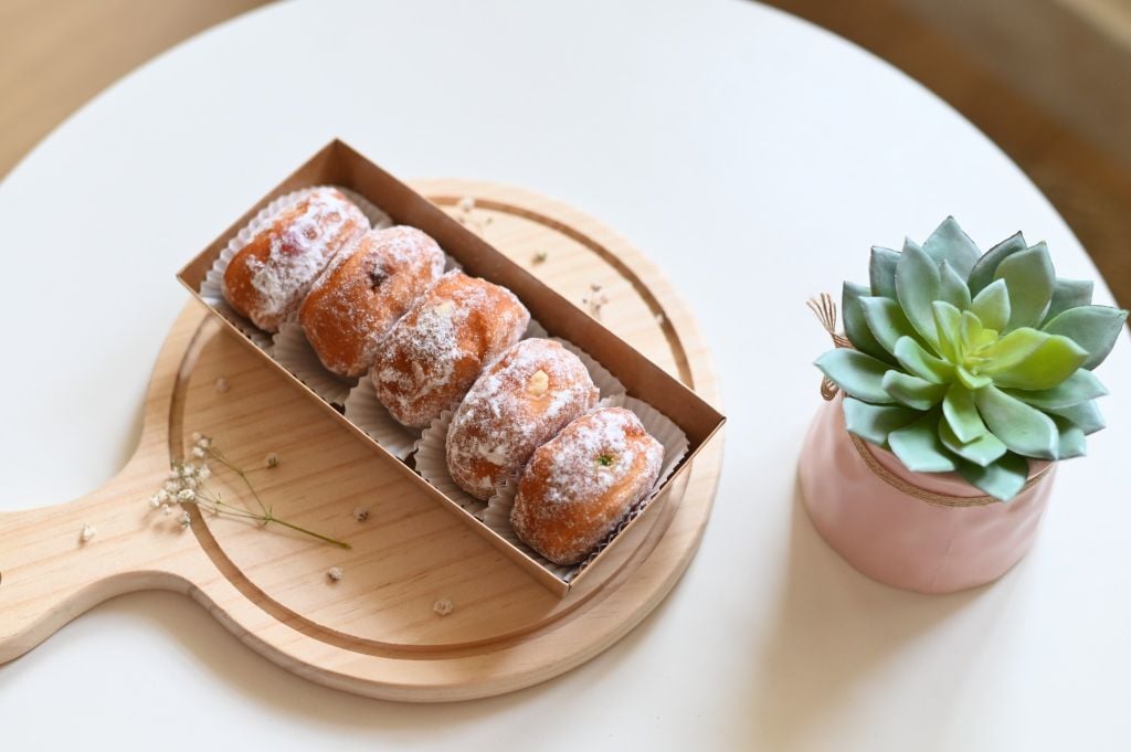 Bánh donut