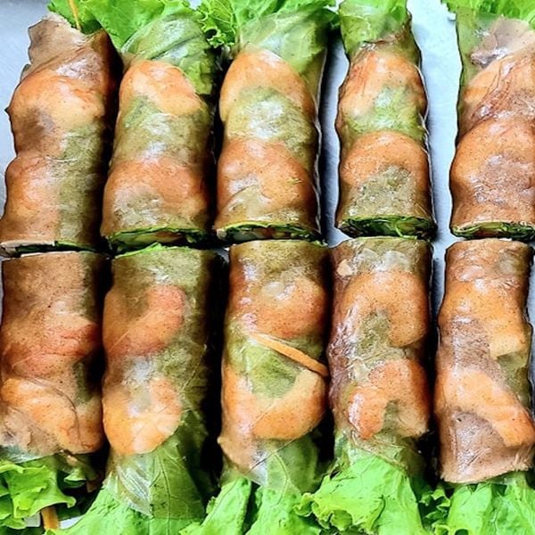  Cuốn gạo lứt tôm thịt heo mắm nêm (10c) 