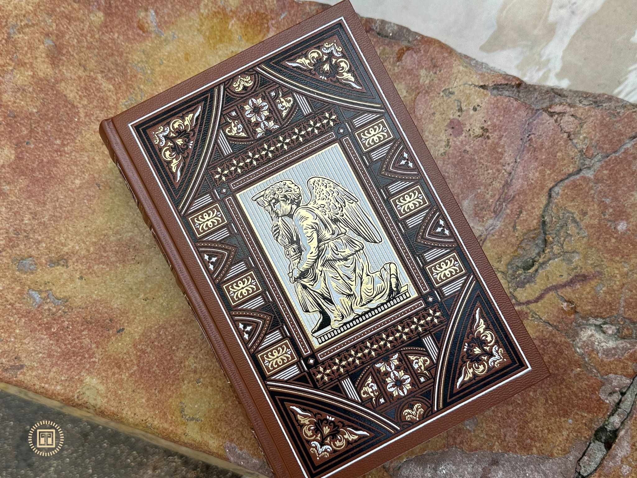 The Agony and the Ecstasy Đông A Editions