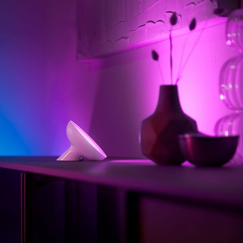 Đèn bàn Philips Hue Bloom White and Color Ambiance Bluetooth Version