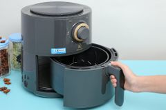 Nồi Chiên Không Dầu Electrolux E6AF1-220K 3 Lít