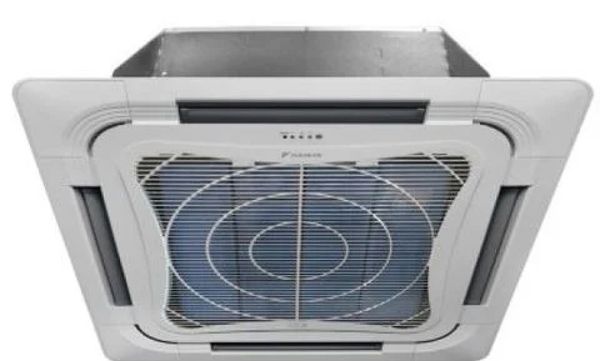 Điều hòa Daikin SkyAir FCC125AV1V/RC125AGY1V Cassette Âm trần 8 hướng thổi - Không Inverter - Điều khiển không dây BC50FV - gas R32 - một chiều lạnh